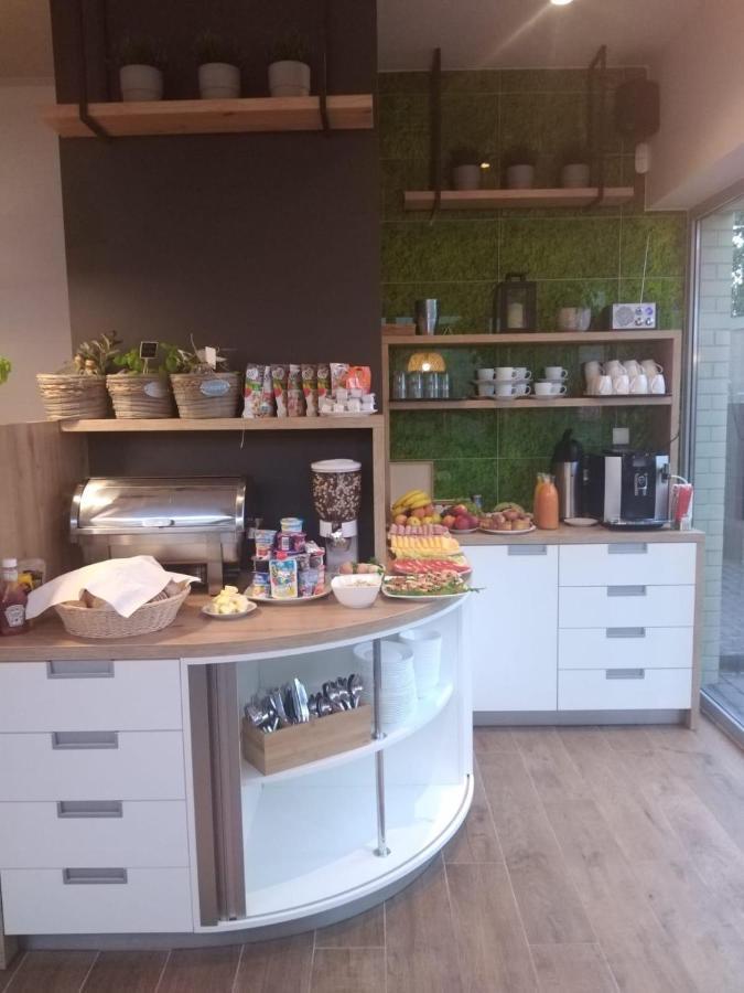Botanica Bed & Breakfast *
